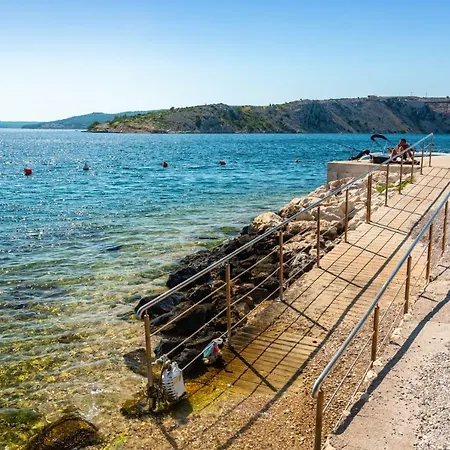 Group Natura Croatia, Sleeps Up To 13 People בית נופש