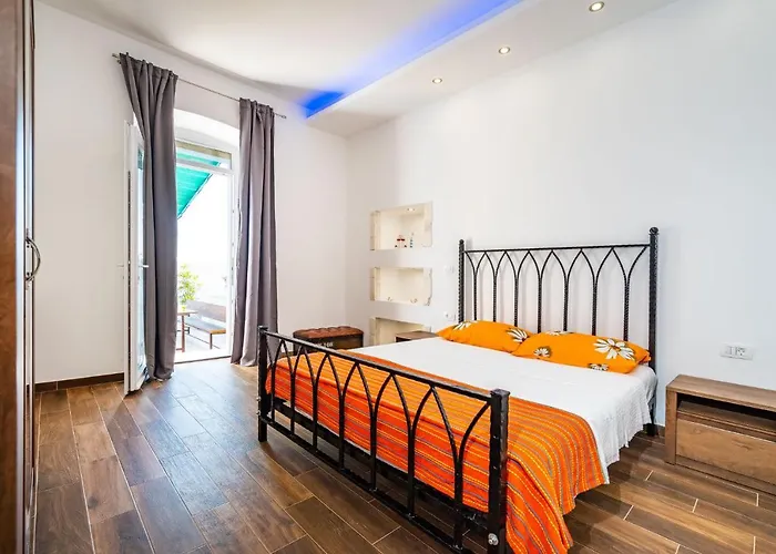 Group Natura Croatia, Sleeps Up To 13 People Maslenica