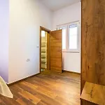 Group Natura Croatia, Sleeps Up To 13 People Ferienhaus *