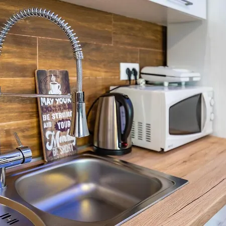 Casa de Férias Group Natura Croatia, Sleeps Up To 13 People