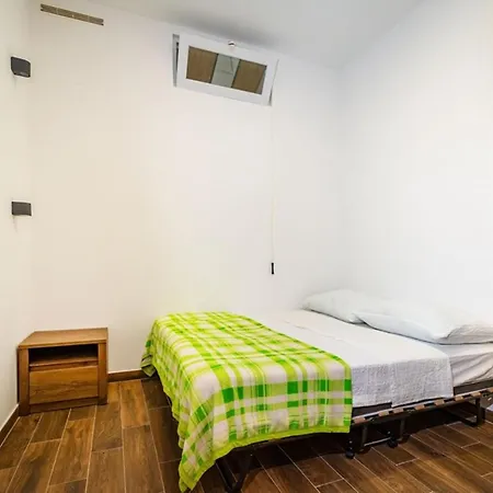 Semesterbostad Group Natura Croatia, Sleeps Up To 13 People