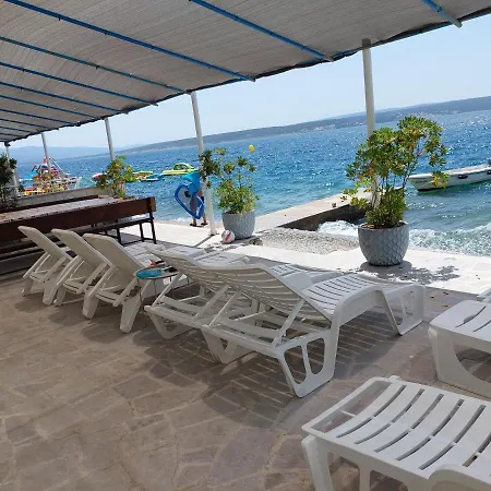 Group Natura Croatia, Sleeps Up To 13 People *