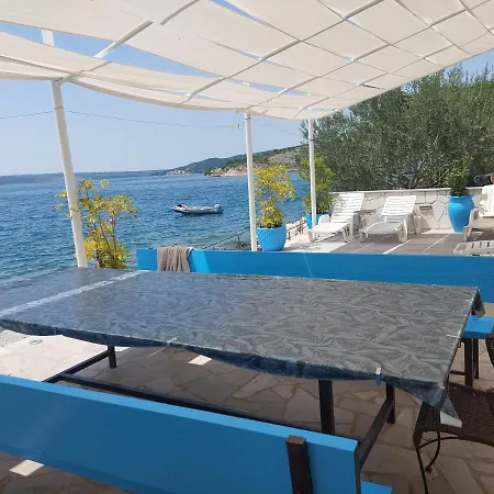 Group Natura Croatia, Sleeps Up To 13 People Ferienhaus