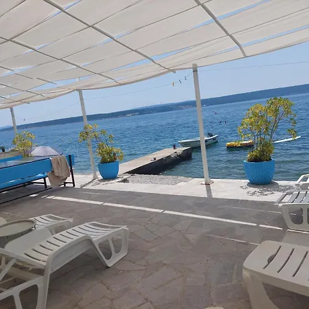 Group Natura Croatia, Sleeps Up To 13 People *
