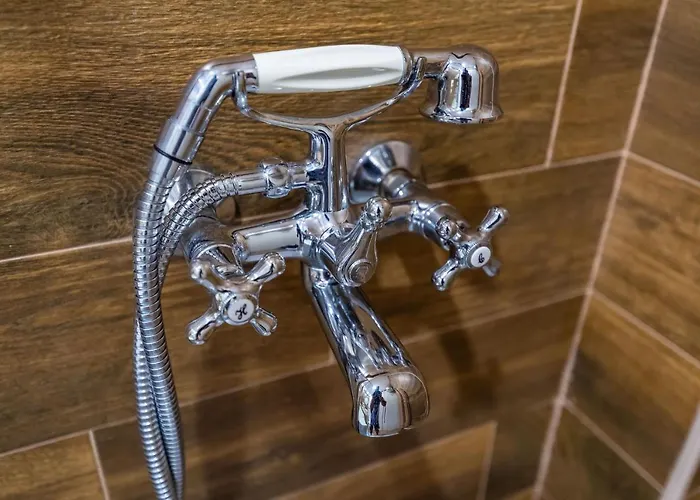 Vakantiehuis Group Natura Croatia, Sleeps Up To 13 People *