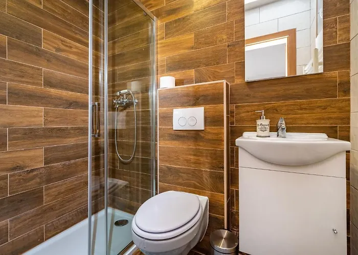 Group Natura Croatia, Sleeps Up To 13 People Casa vacanze Maslenica
